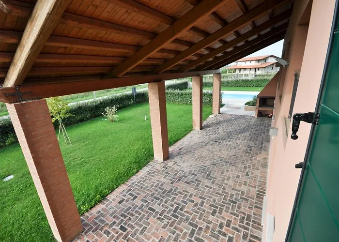 Casa Miniscalchi Marinella (Venice)