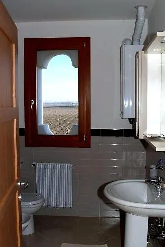 Casa Miniscalchi Feriehus Marinella (Venice)