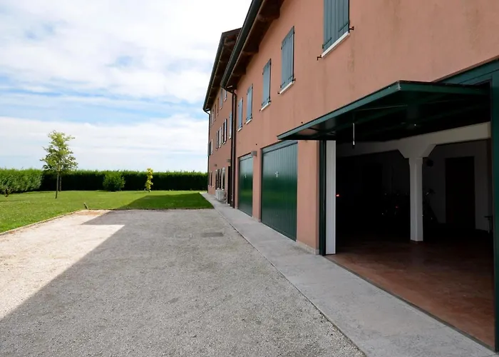 Feriehus Casa Miniscalchi Marinella (Venice)